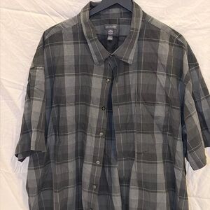 Van Heusen Charcoal Checkered Button Down Shirt